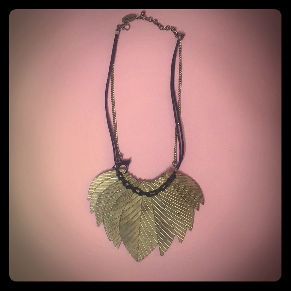 Tanjore Indian Gold & Black necklace- NWT